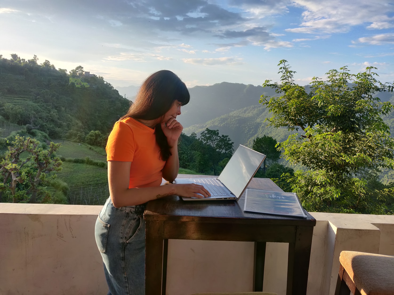 Guide to a working holiday visa for Spain