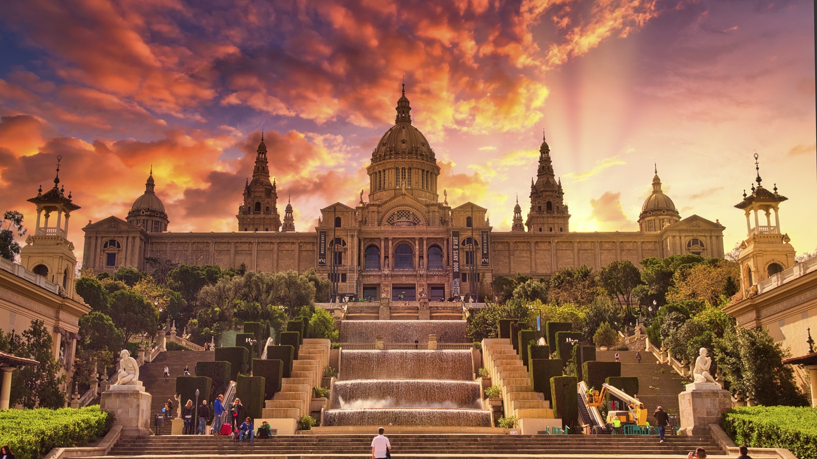 The best and worst neighborhoods in Barcelona to live in