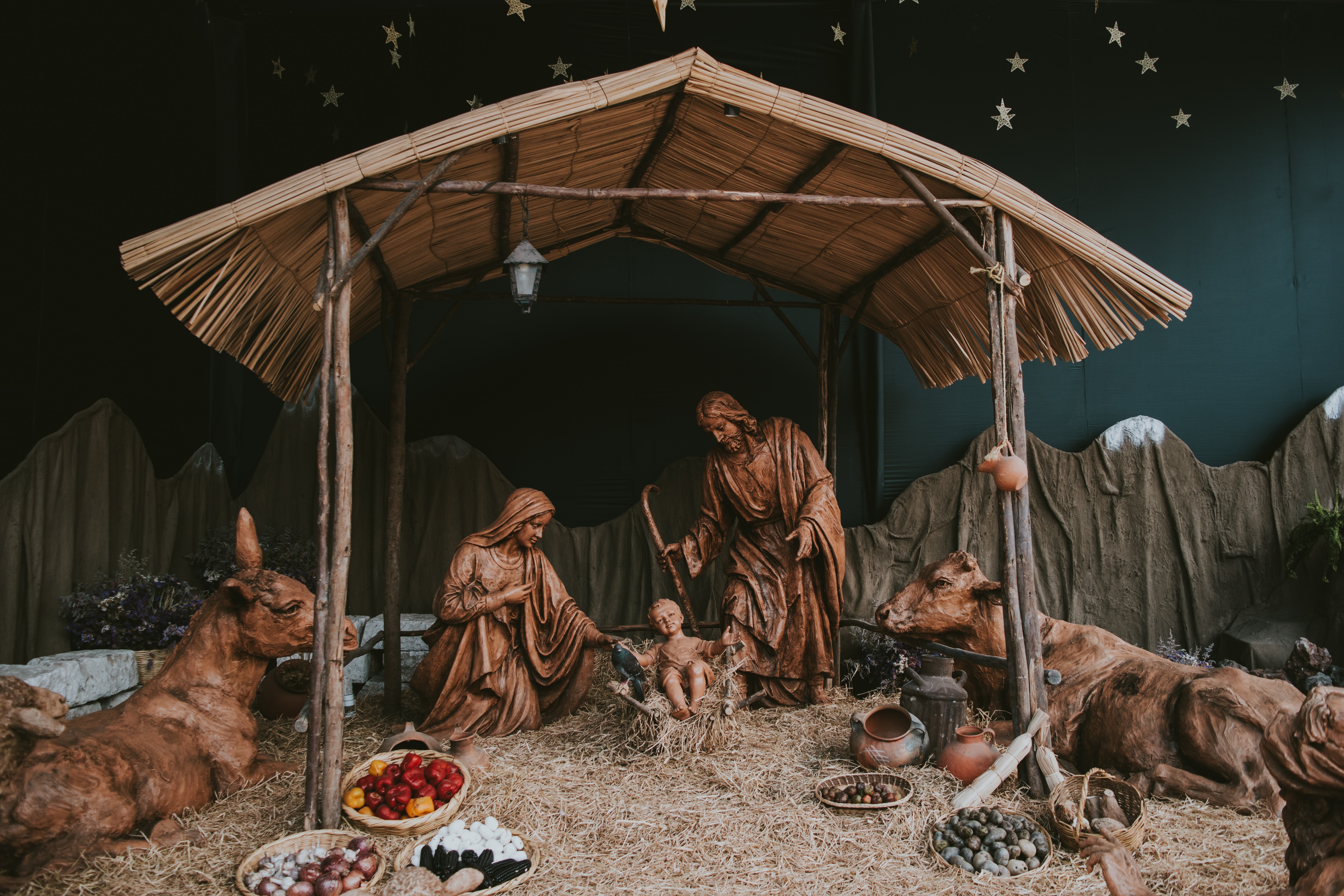 Manger scene decoration